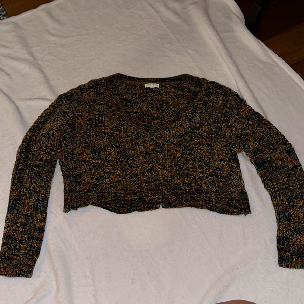 Crop sweater from Earthbound